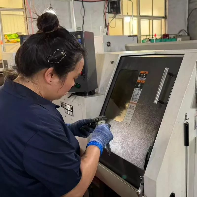စက်မှုဝယ်သူများသည် အဘယ်ကြောင့် One-Stop Metal Machining ကို နှစ်သက်ကြသနည်း။ စက်မှုဝယ်သူများသည် အဘယ်ကြောင့် One-Stop Metal Machining ကို နှစ်သက်ကြသနည်း။
